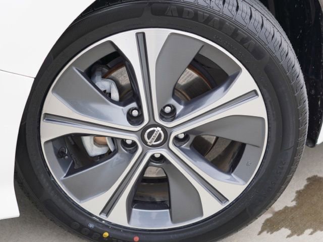 Used 2019 Nissan Leaf SL Plus w/ Protection Package image 14