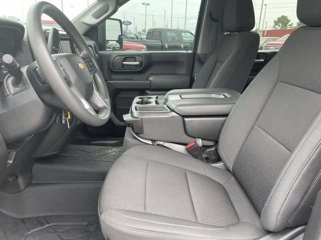 Used 2021 Chevrolet Silverado 2500 Custom w/ Custom Value Package AWD/4WD image 16
