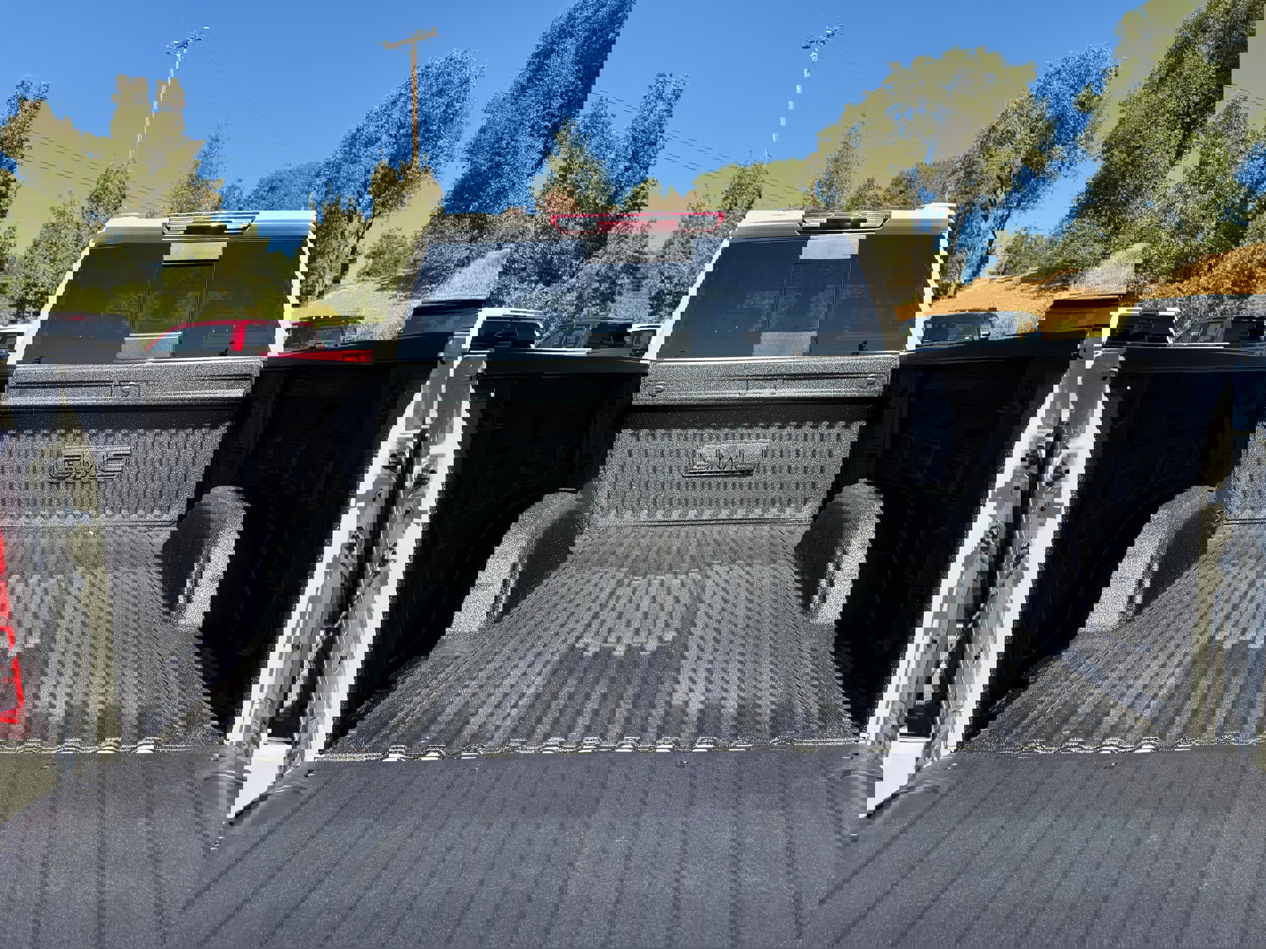 New 2026 GMC Sierra 1500 SLE w/ X31 Off-Road Package image 7