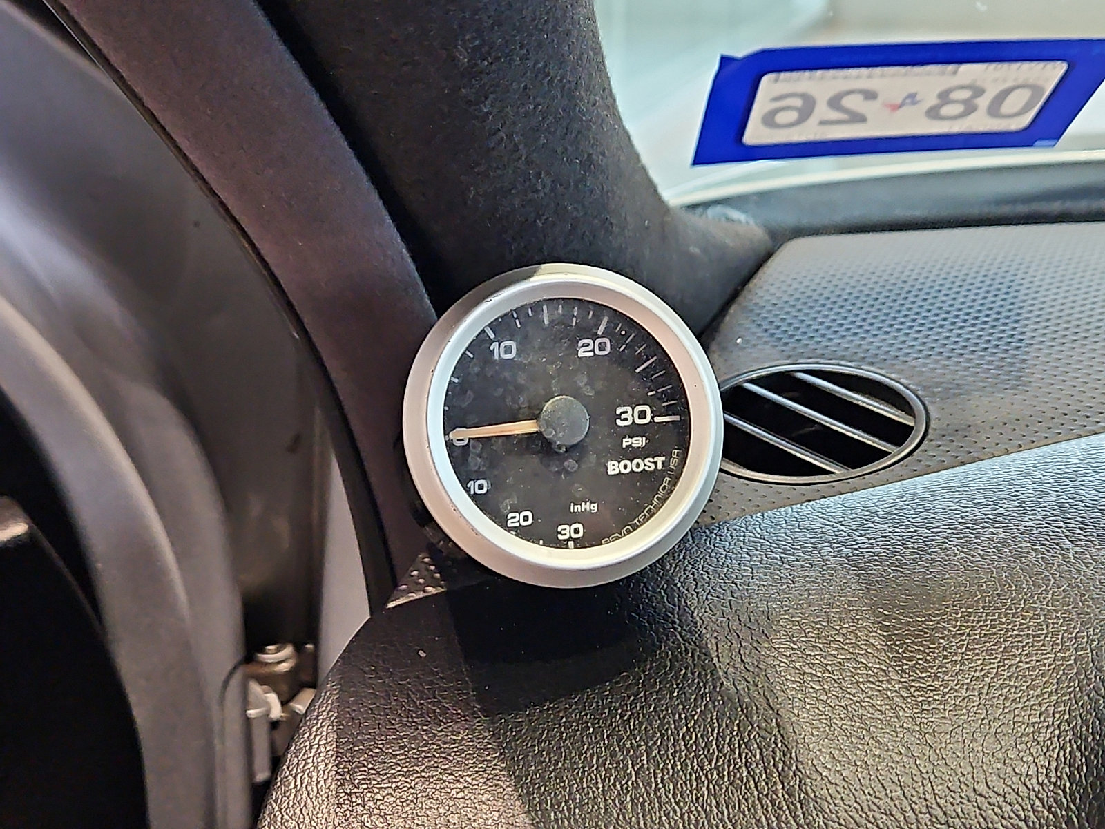 Used 2004 Volkswagen R32 image 20