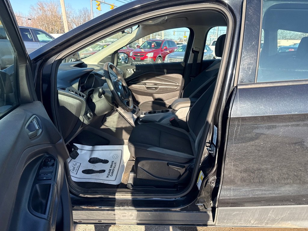 Used 2015 Ford Escape S image 10