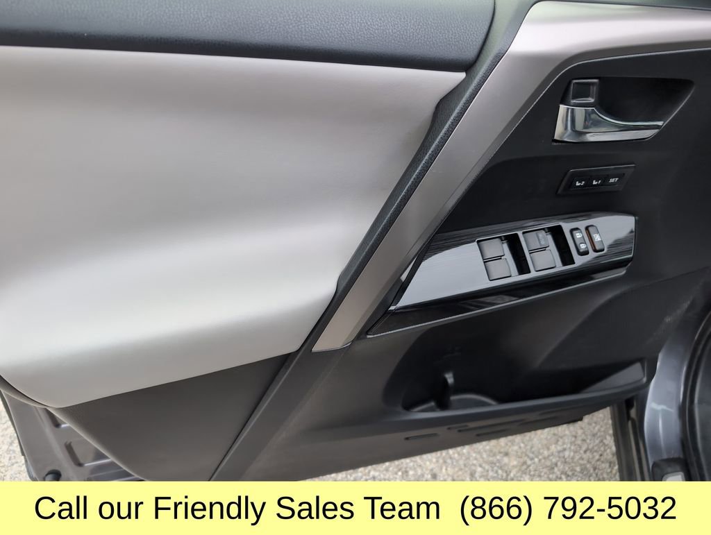 Used 2016 Toyota RAV4 Limited w/ Advanced Technology Package image 13