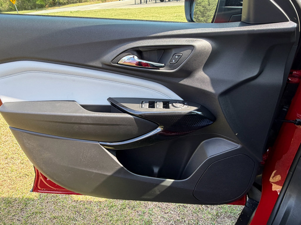 New 2026 Chevrolet Trax LT image 14