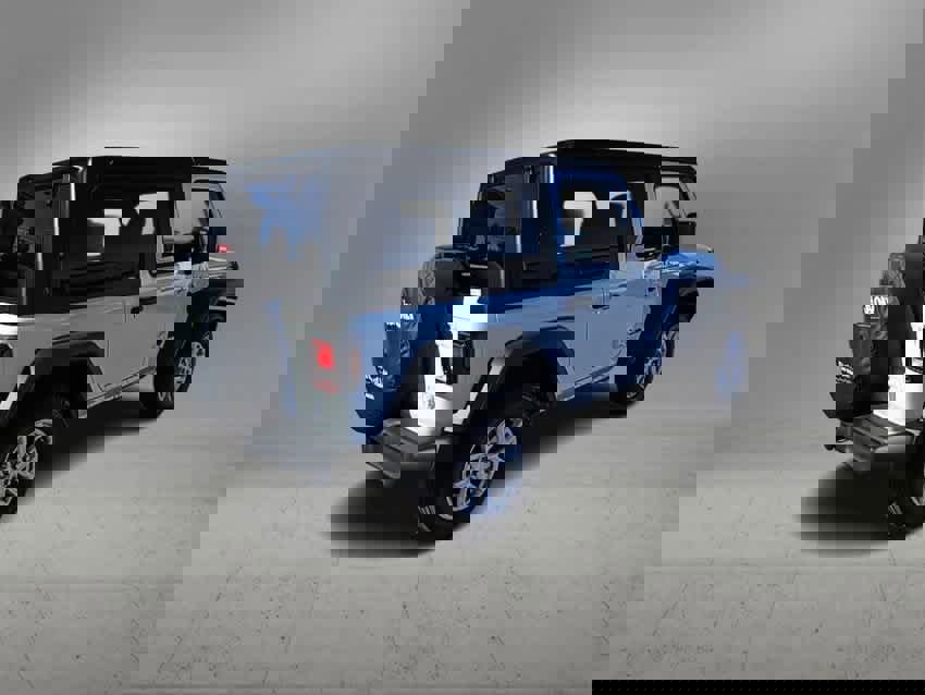 Used 2023 Jeep Wrangler Sport S image 8