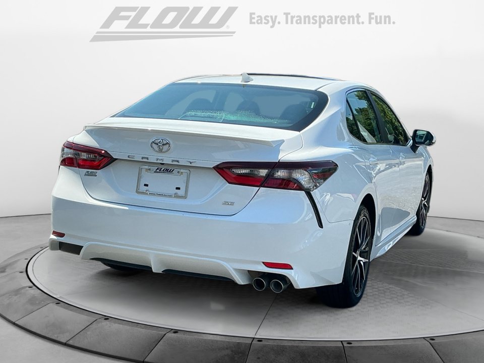 Used 2023 Toyota Camry SE FWD image 9
