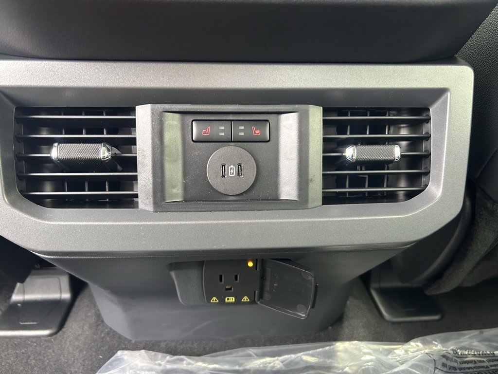 New 2026 Ford F350 Lariat w/ Lariat Premium Package image 13