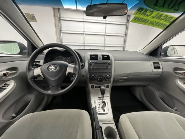 Used 2011 Toyota Corolla LE image 4