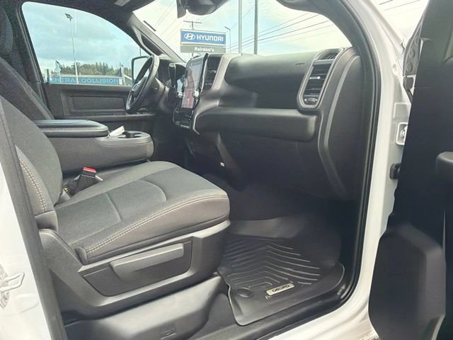 Used 2025 RAM 3500 Tradesman AWD/4WD image 9