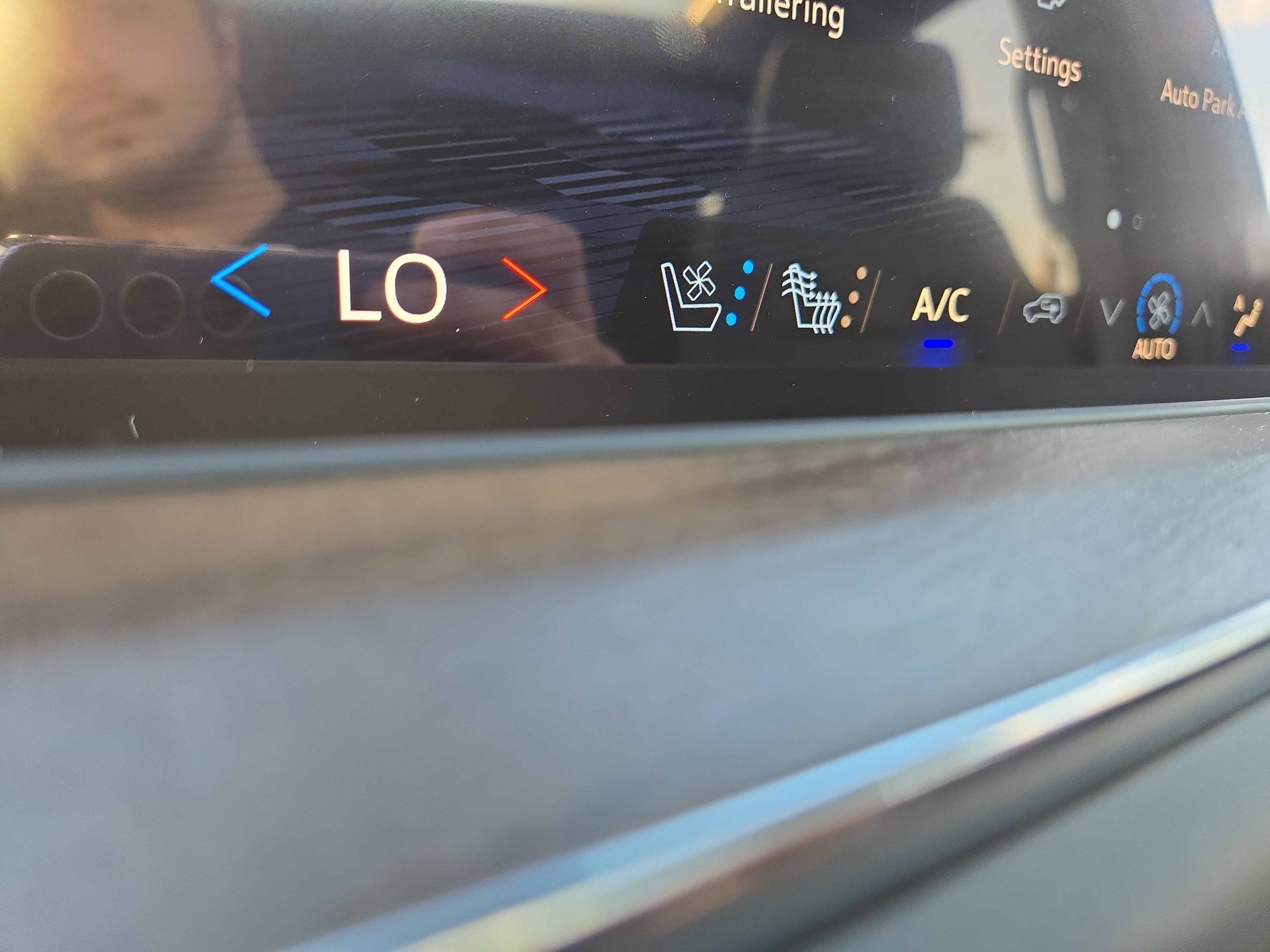 New 2026 Chevrolet Suburban High Country w/ Sun And Tow Package image 29