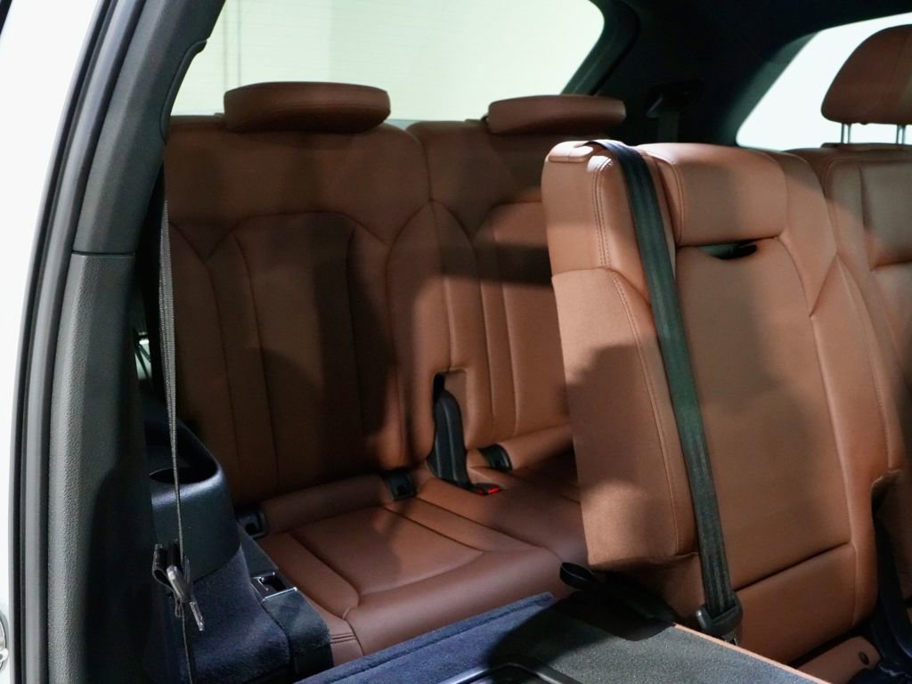 Used 2021 Audi Q7 3.0T Premium w/ Convenience Package image 32