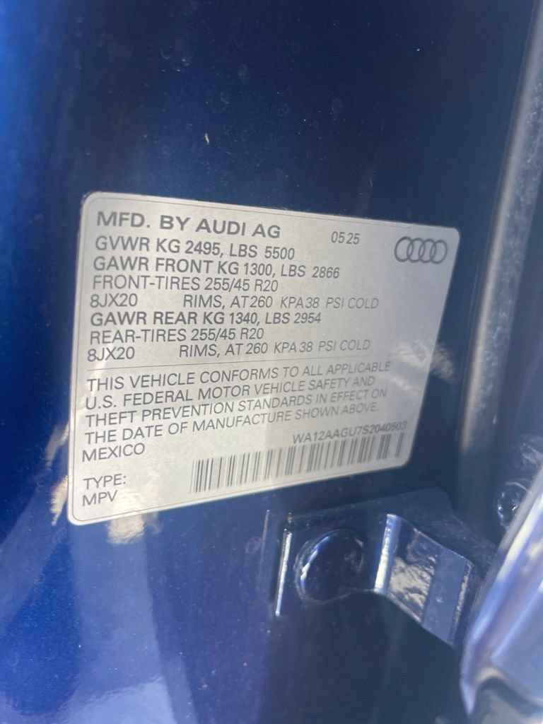 Used 2025 Audi Q5 Premium Plus w/ Premium Plus AWD/4WD image 9