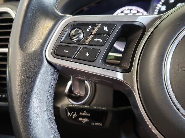 Used 2023 Porsche Cayenne GTS AWD/4WD image 20