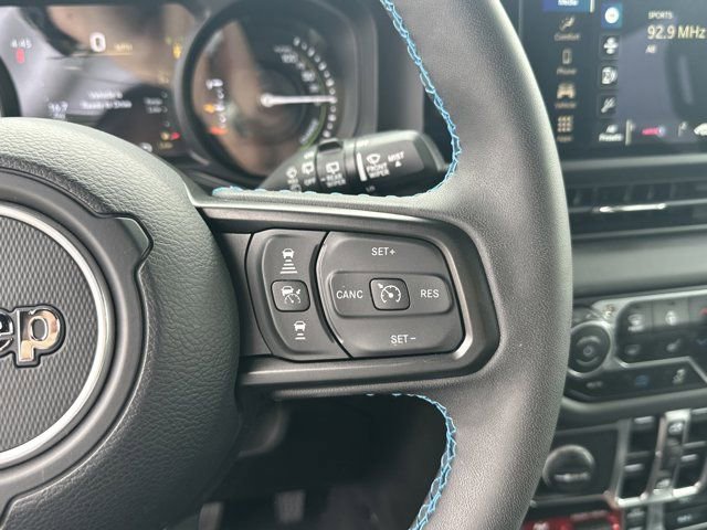 Certified 2025 Jeep Wrangler Unlimited Rubicon 4xe w/ Convenience Group image 24