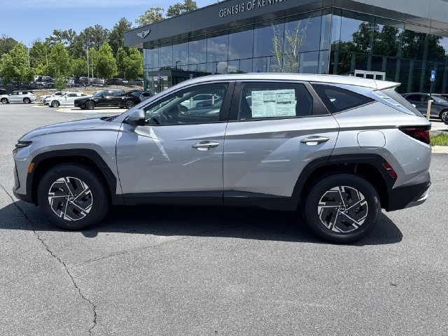 New 2026 Hyundai Tucson Blue SE AWD/4WD image 4