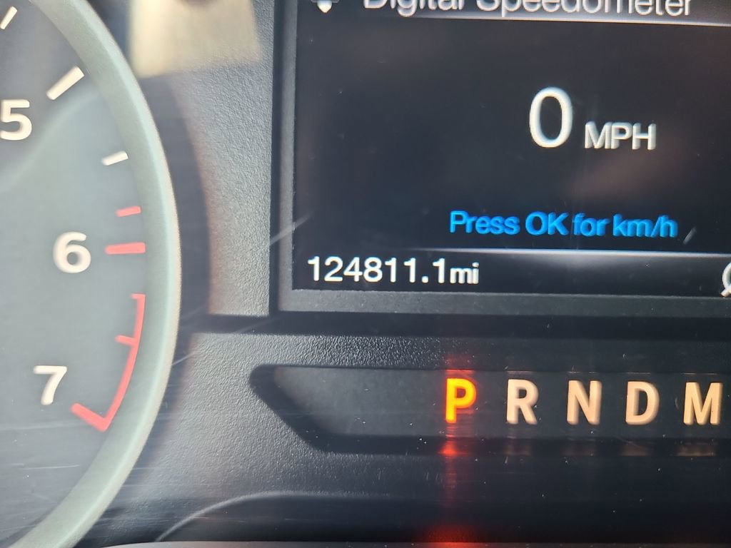 Used 2019 Ford F150 XLT w/ XTR Package image 31