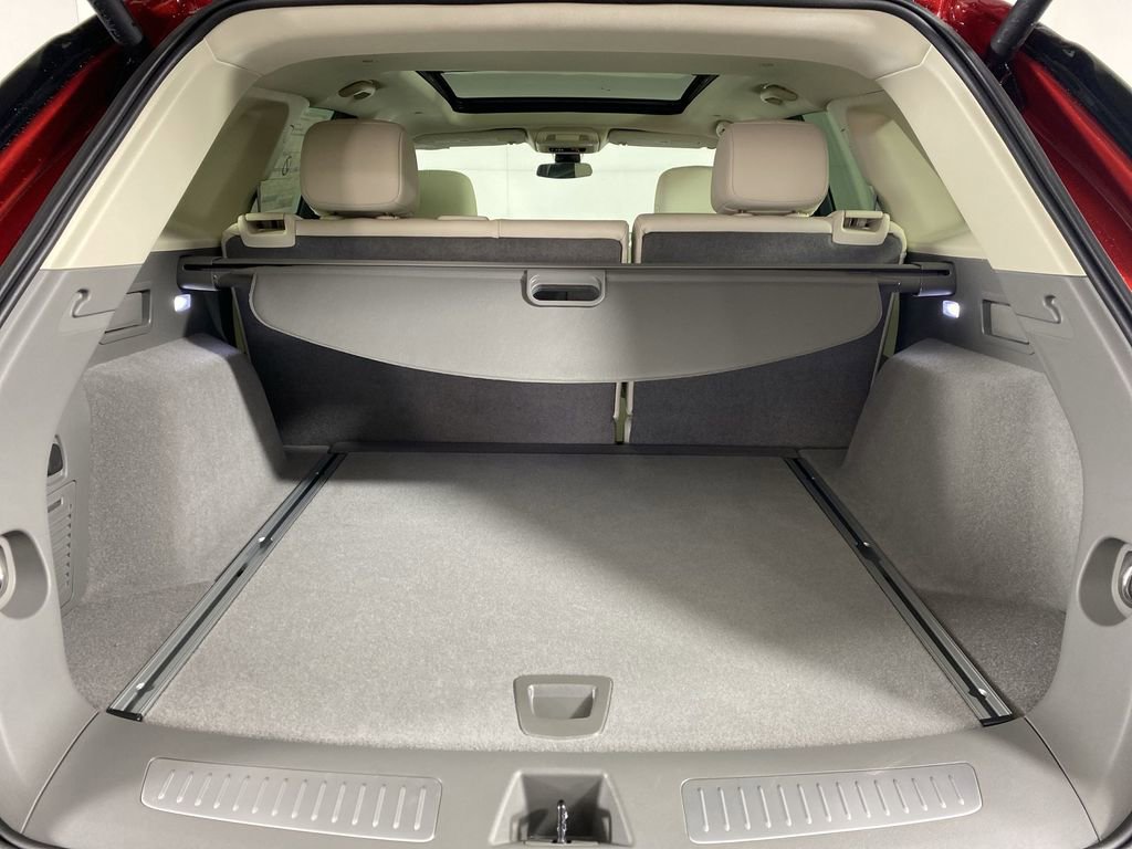 New 2025 Cadillac XT5 Premium Luxury image 27