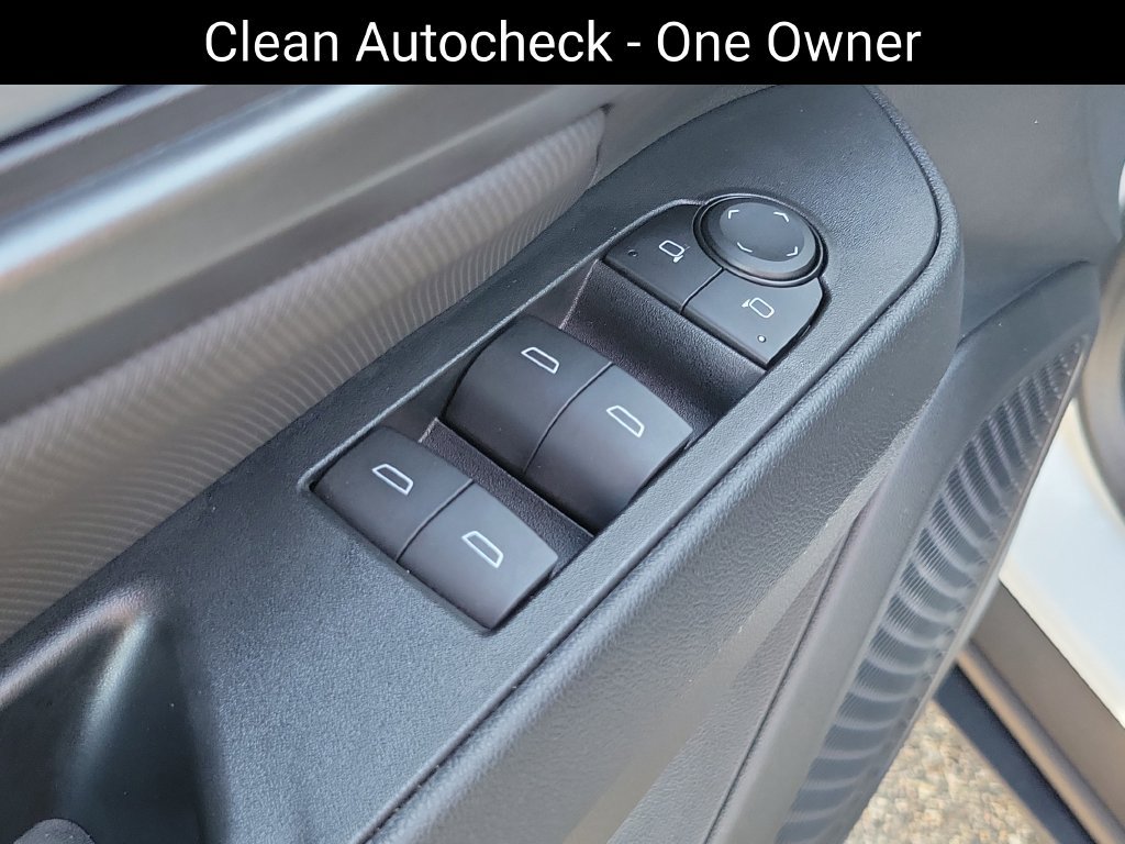 Certified 2025 Chevrolet Equinox EV LT w/ Comfort Package AWD/4WD image 7