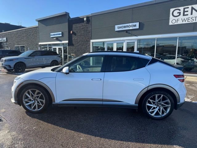 Used 2023 Genesis GV60 Advanced image 5