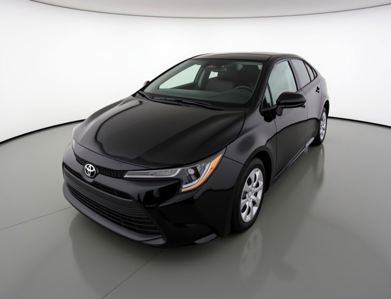 Used 2025 Toyota Corolla LE image 3