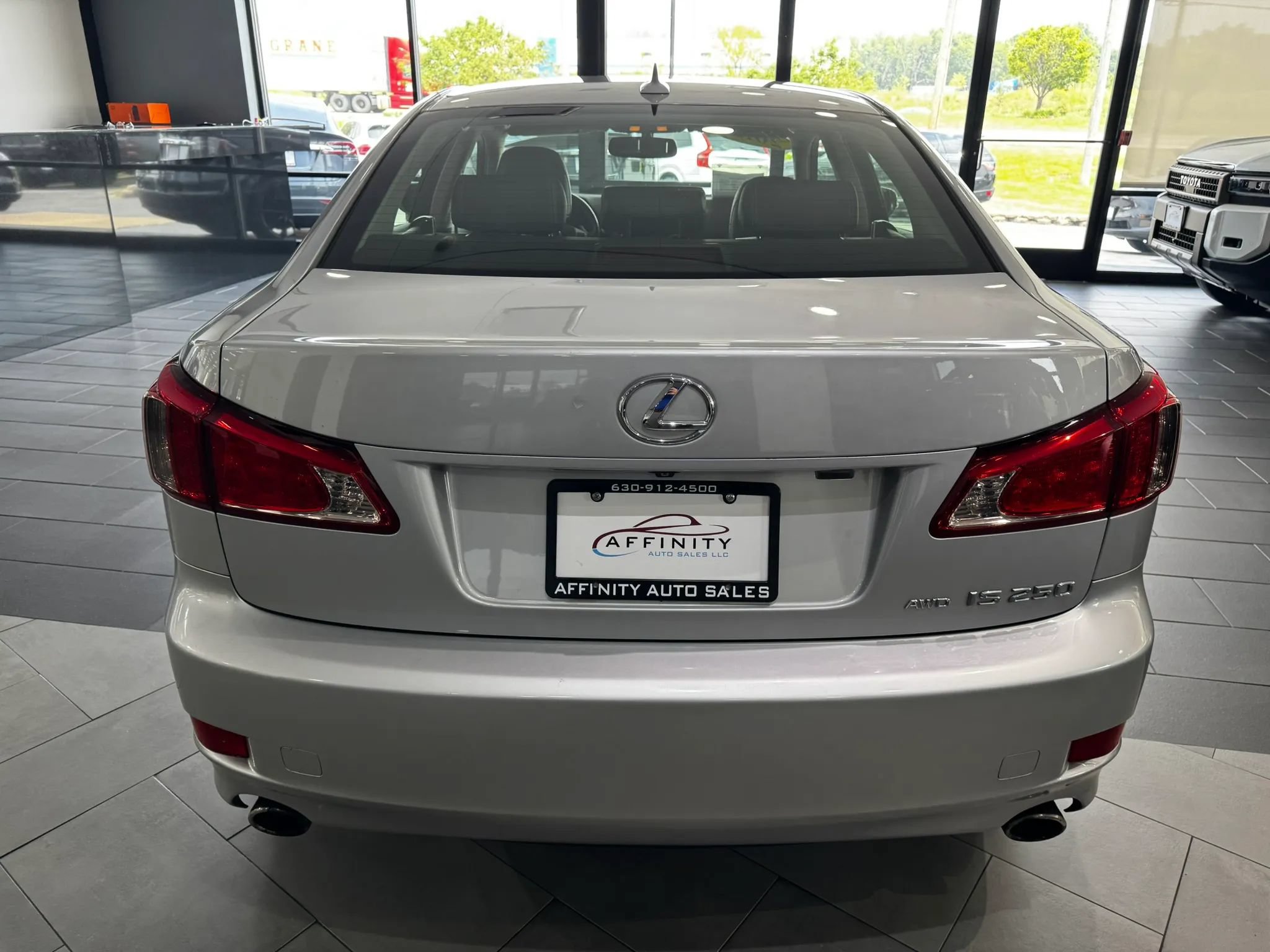 Used 2012 Lexus IS 250 AWD w/ Premium Pkg Value Edition image 4