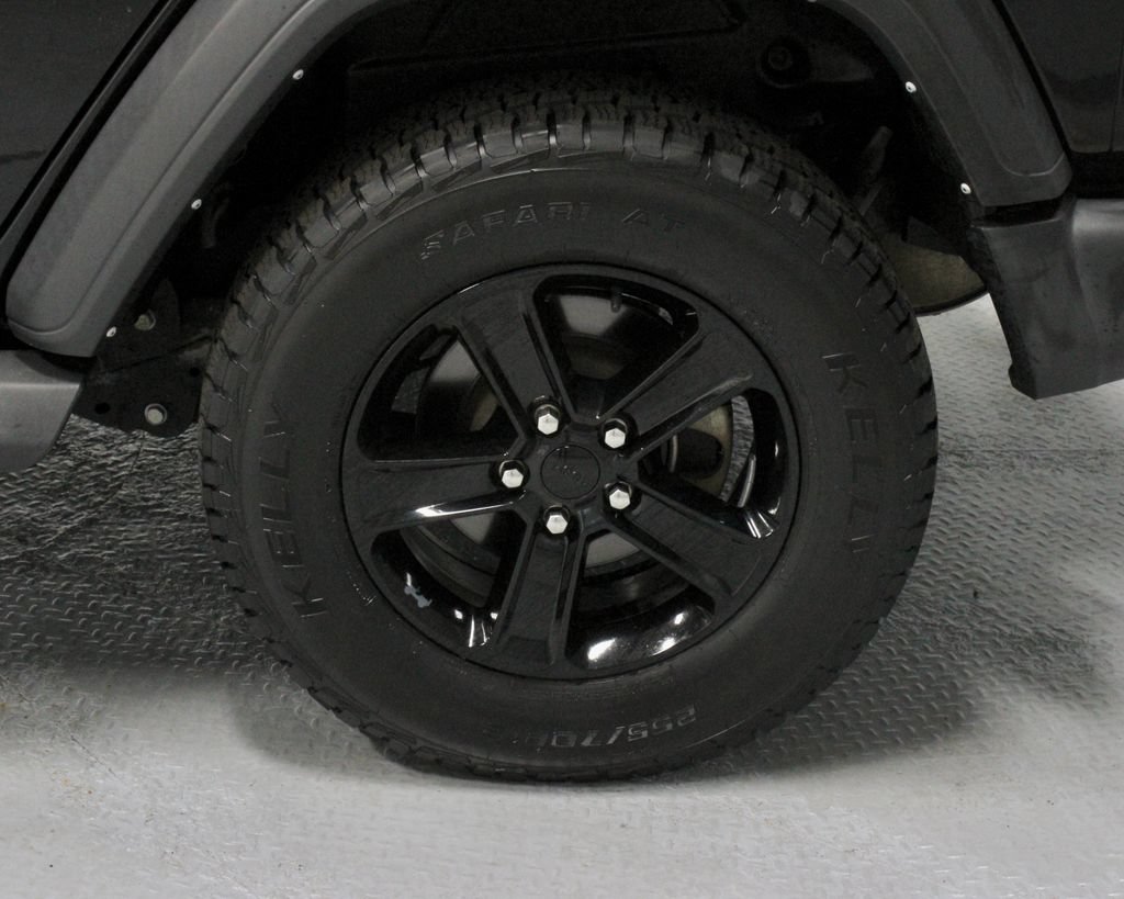 Used 2022 Jeep Wrangler Unlimited Sport AWD/4WD image 17