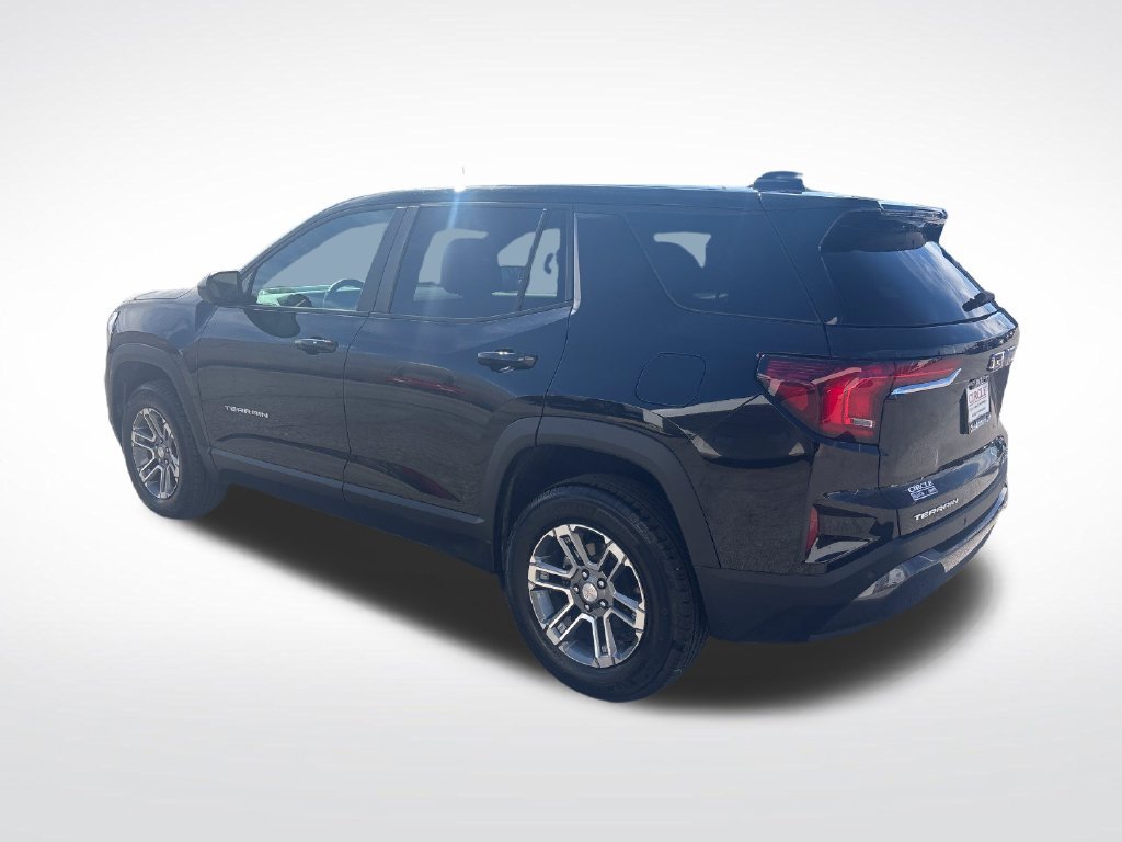 Used 2026 GMC Terrain Elevation FWD image 3