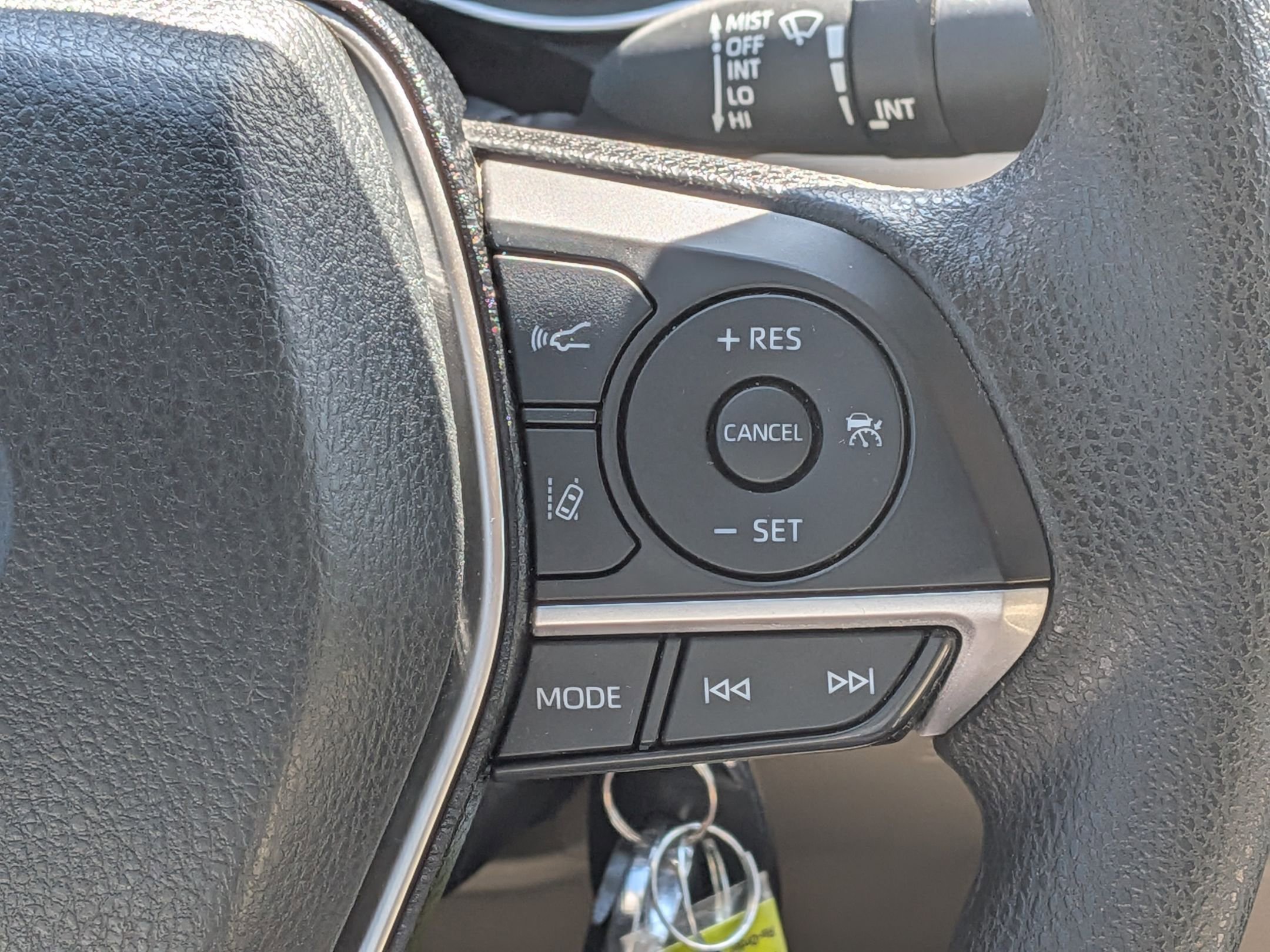 Used 2023 Toyota Camry LE FWD image 19