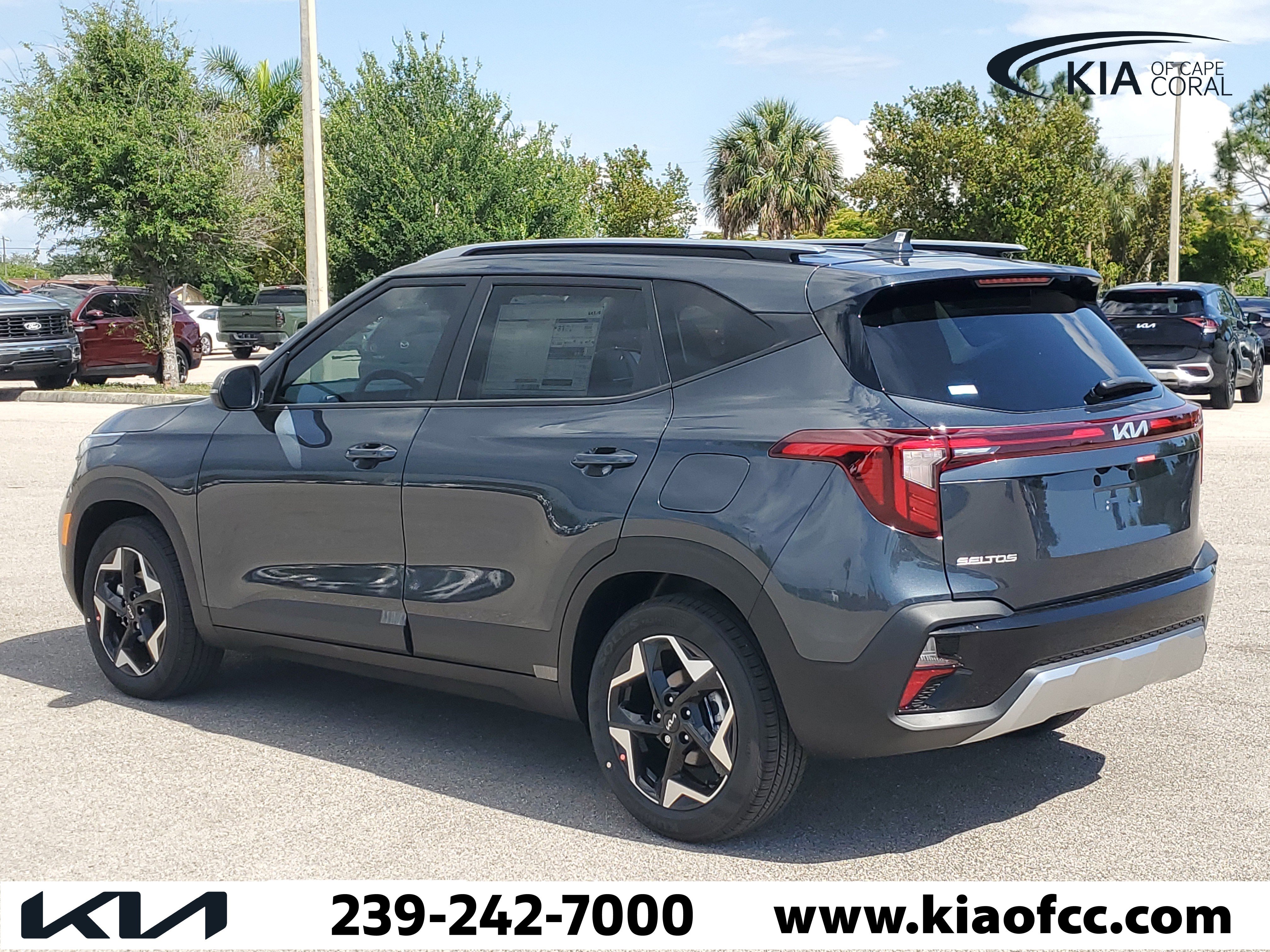 New 2026 Kia Seltos S FWD image 7
