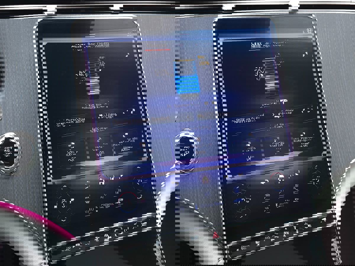 Used 2023 Mercedes-Benz EQE 350+ Sedan image 41