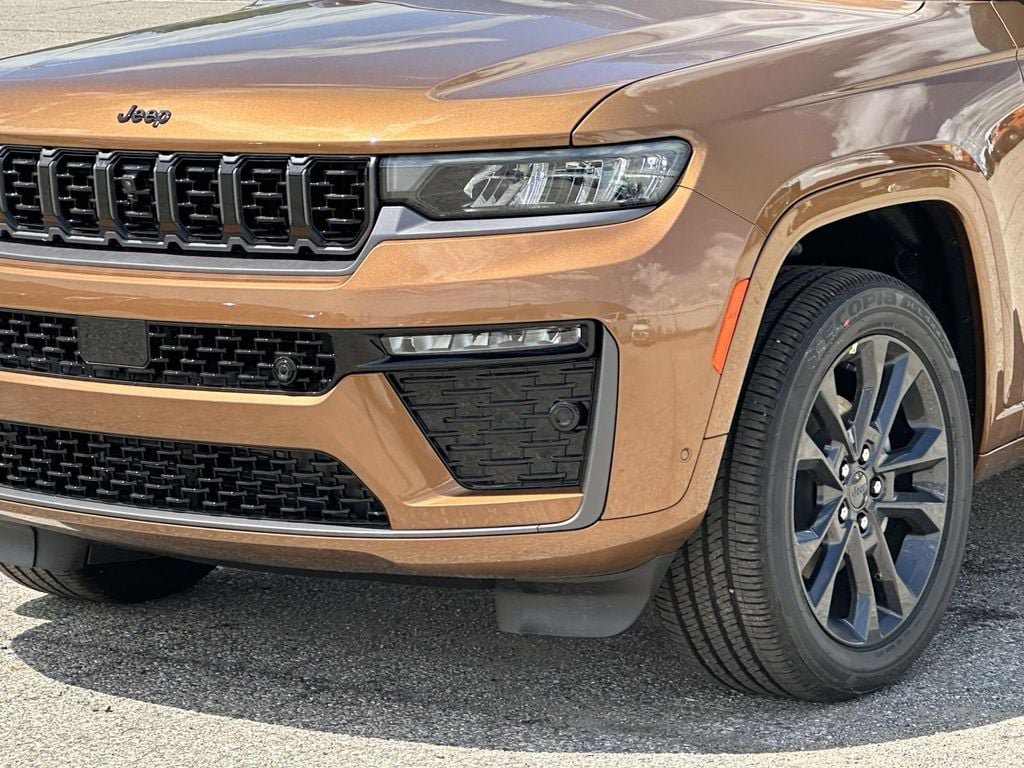New 2026 Jeep Grand Cherokee Limited AWD/4WD image 7