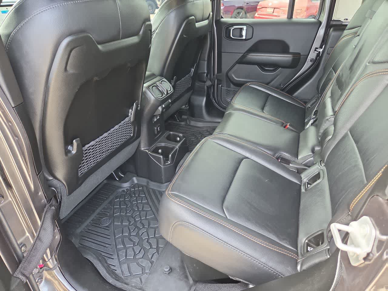 Used 2025 Jeep Gladiator Sport AWD/4WD image 21