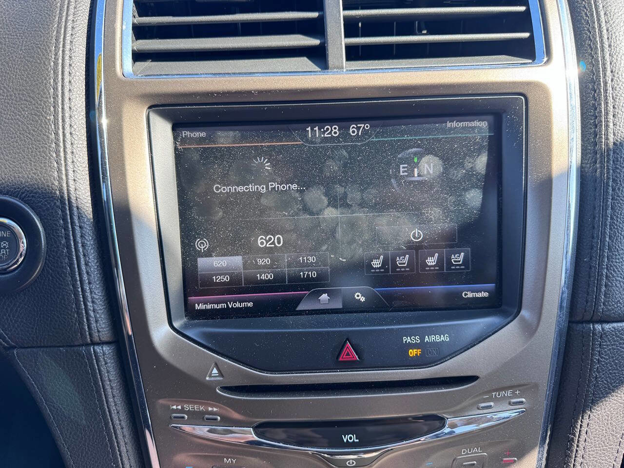 Used 2014 Lincoln MKX AWD image 13