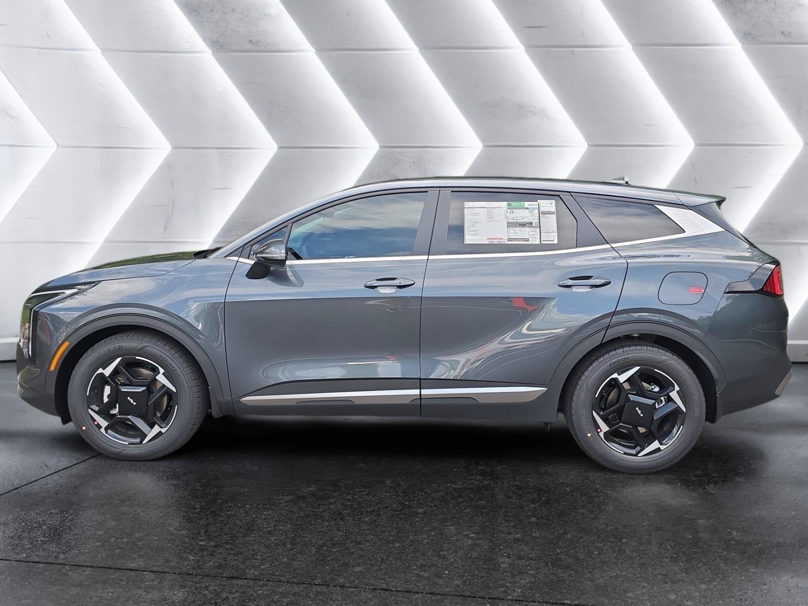 New 2026 Kia Sportage EX FWD image 2