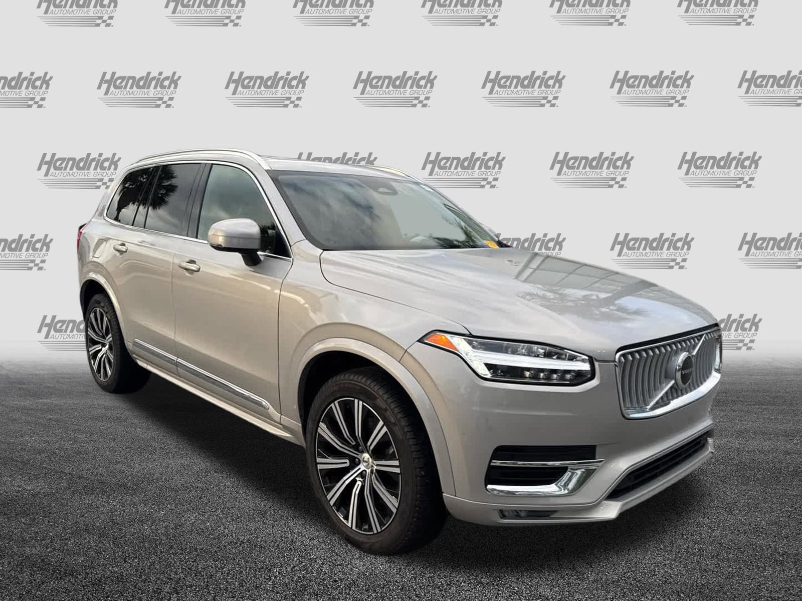 Certified 2025 Volvo XC90 B5 Core AWD/4WD image 3