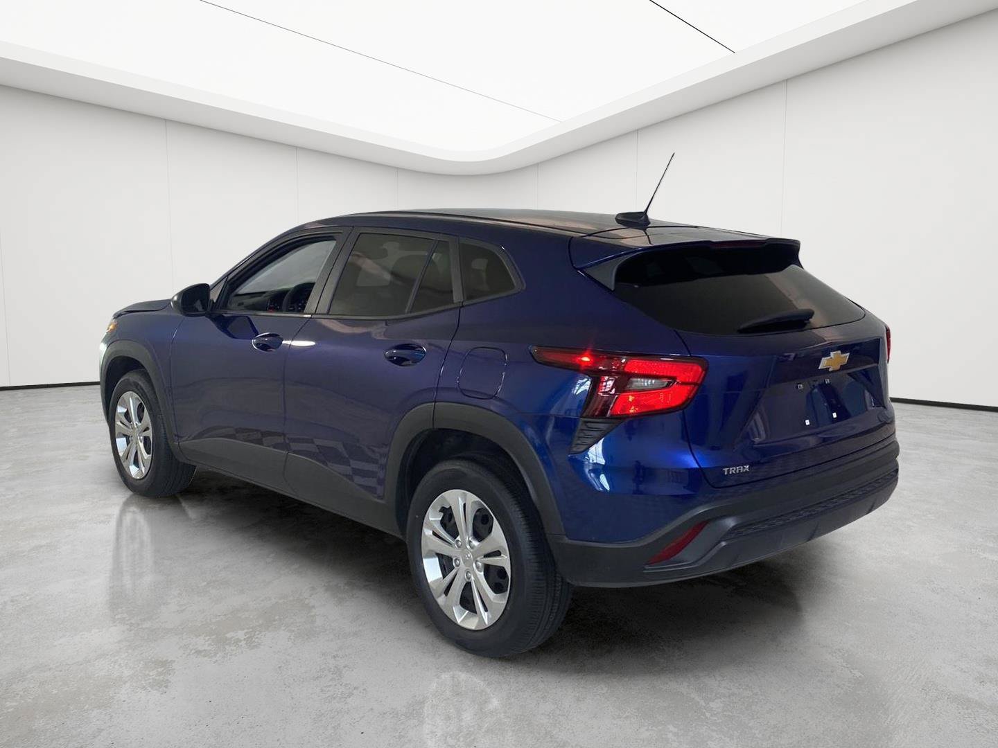 Certified 2024 Chevrolet Trax LS FWD image 5