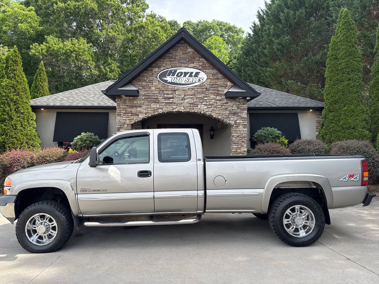 Used 2001 GMC Sierra 2500 4x4 Extended Cab HD image 1