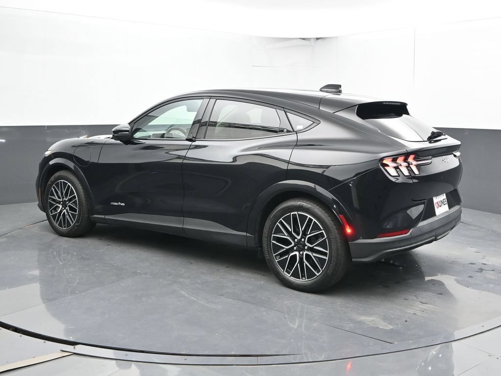 Used 2025 Ford Mustang Mach-E Premium AWD/4WD image 10