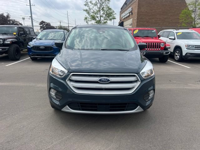 Used 2019 Ford Escape SE AWD/4WD image 2