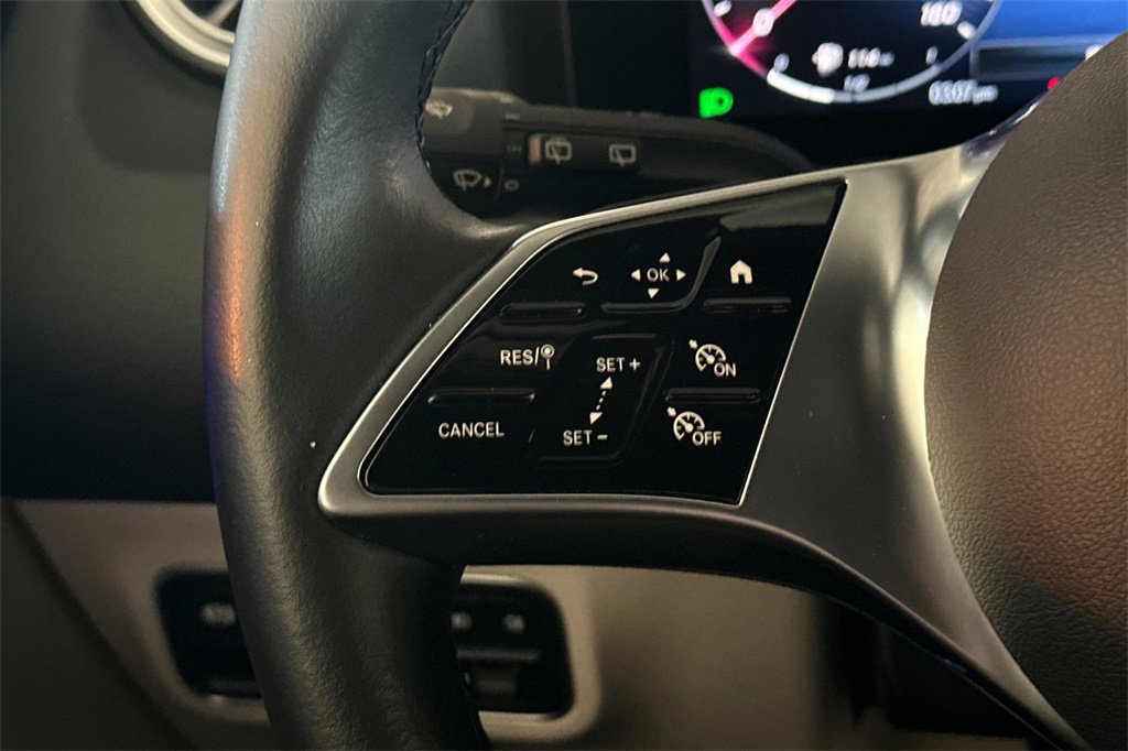 Certified 2025 Mercedes-Benz GLA 250 image 31