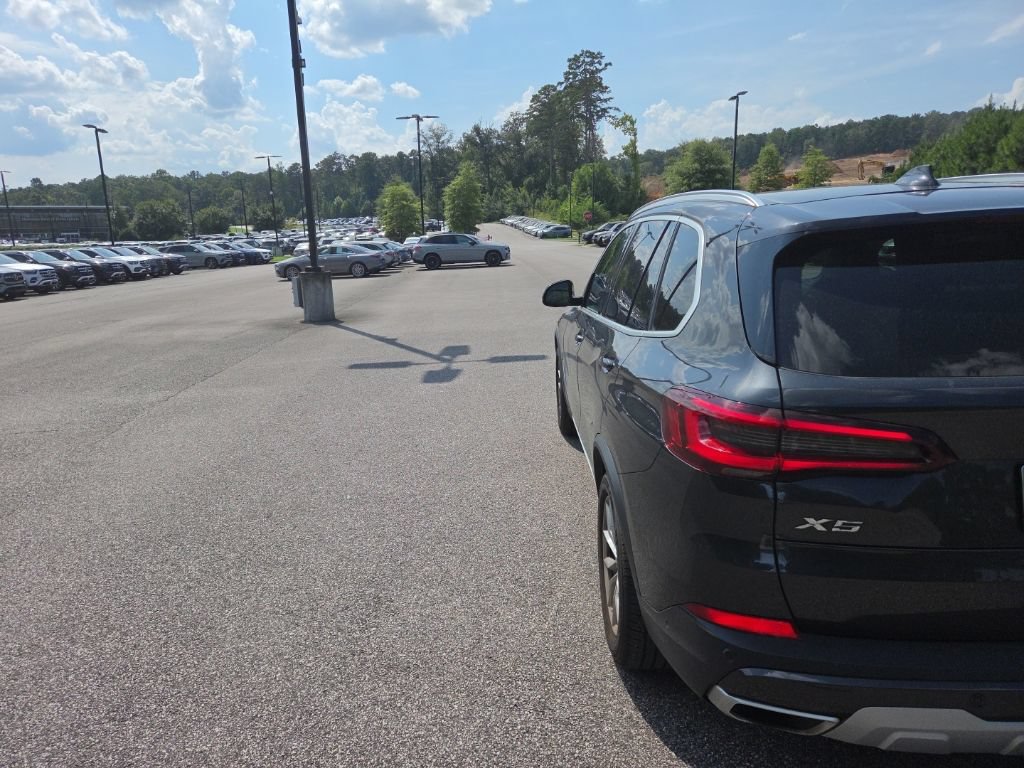 Used 2021 BMW X5 sDrive40i w/ Convenience Package RWD image 7