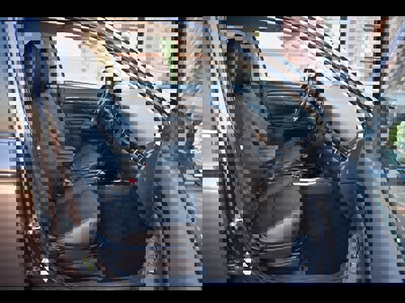 Used 2017 Mitsubishi Outlander SEL image 34