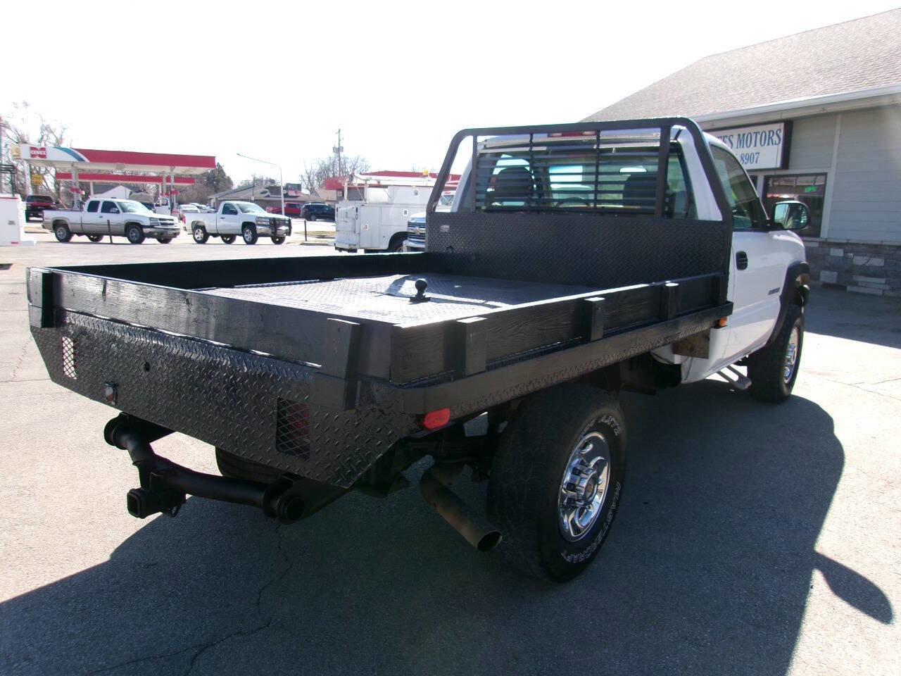 Used 2004 Chevrolet Silverado 2500 W/T w/ Skid Plate Package image 4