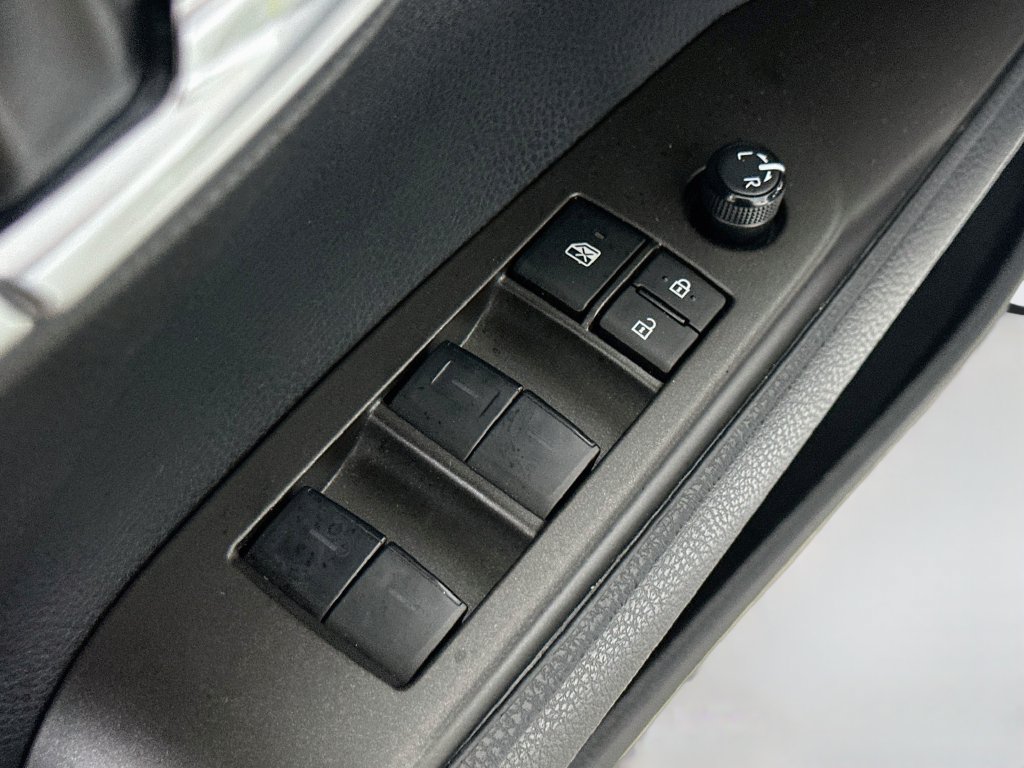 Used 2024 Toyota Camry SE FWD image 22