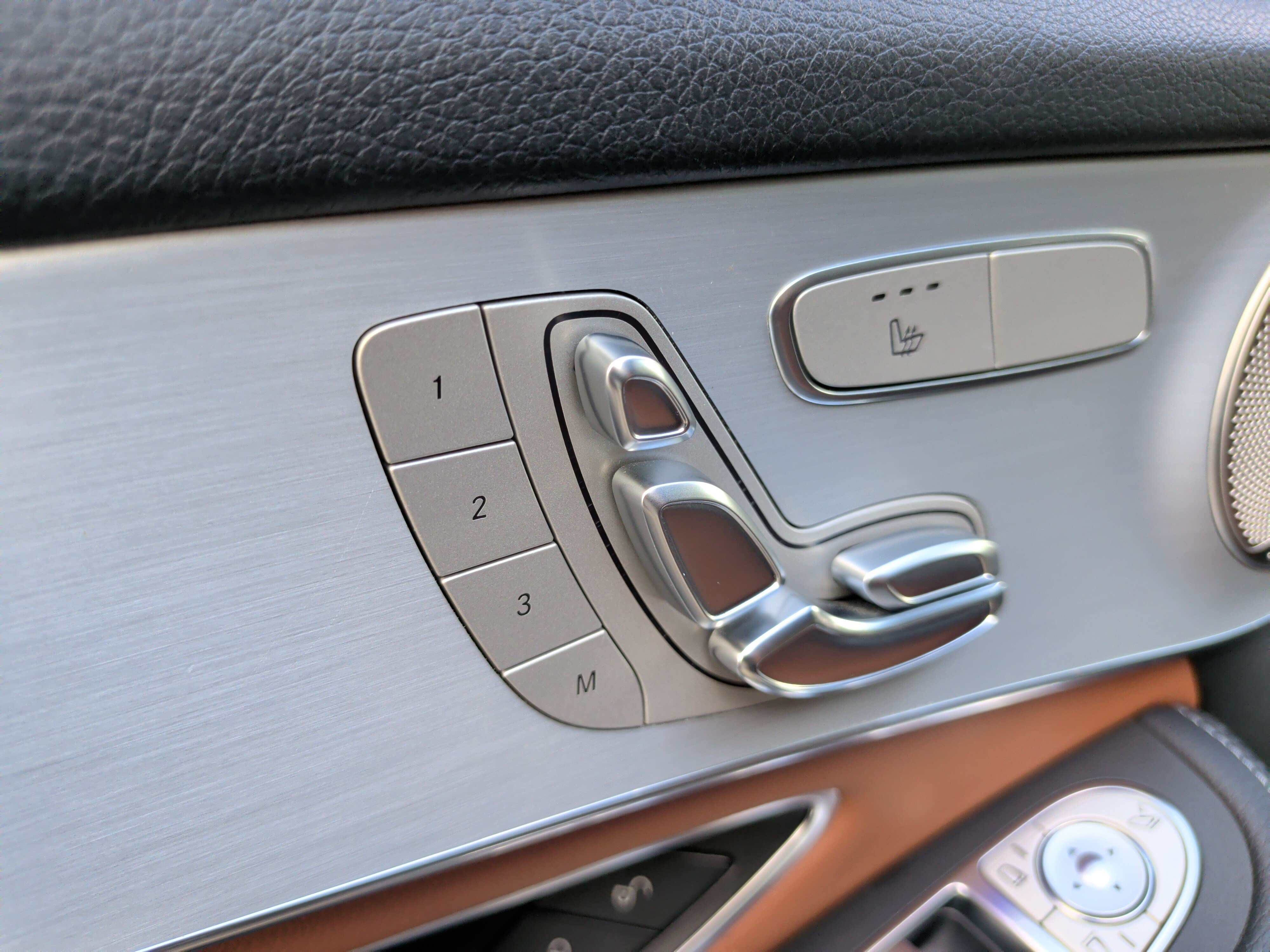 Used 2021 Mercedes-Benz GLC 300 4MATIC Coupe image 28