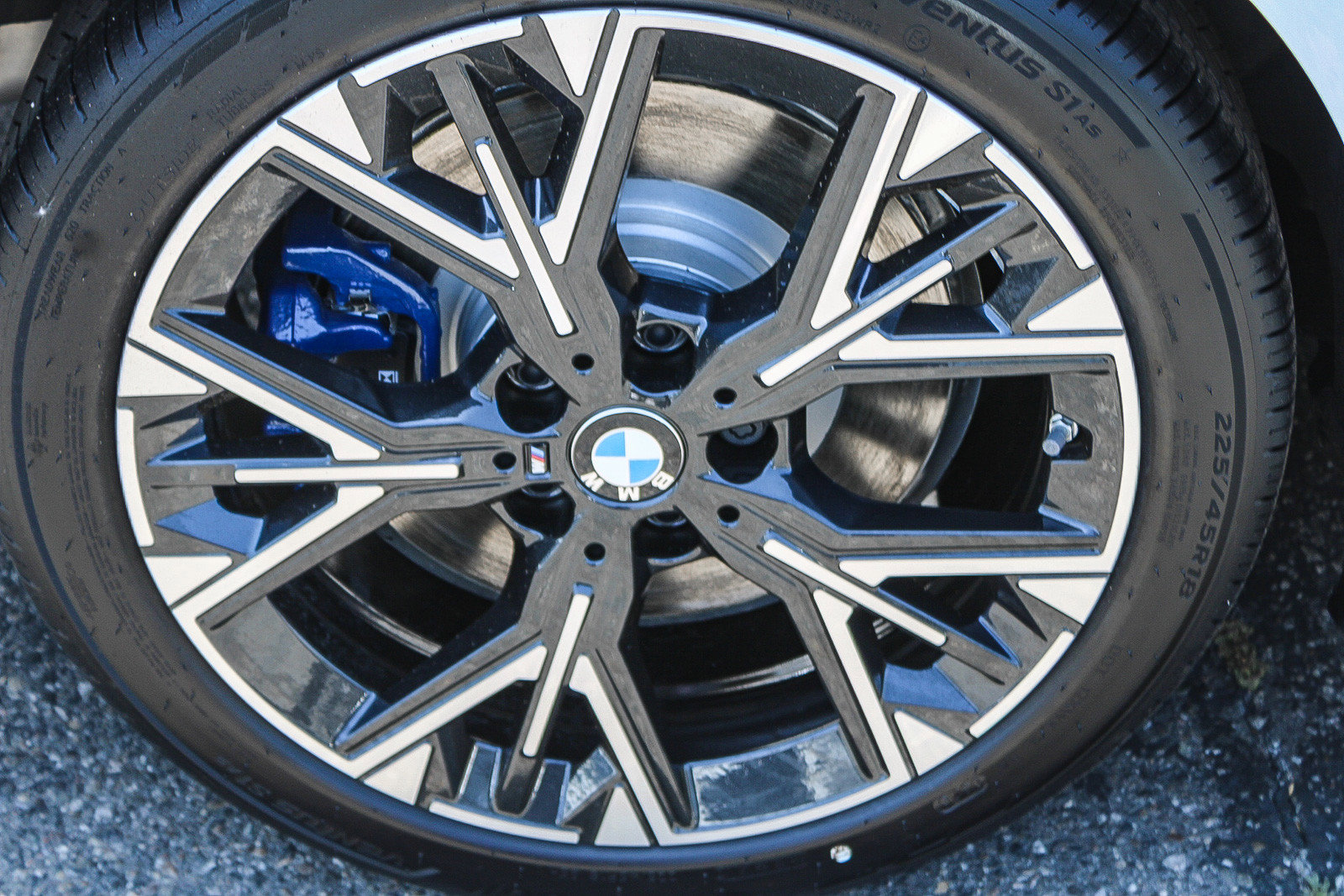 New 2026 BMW M235i xDrive w/ Technology Package AWD/4WD image 9