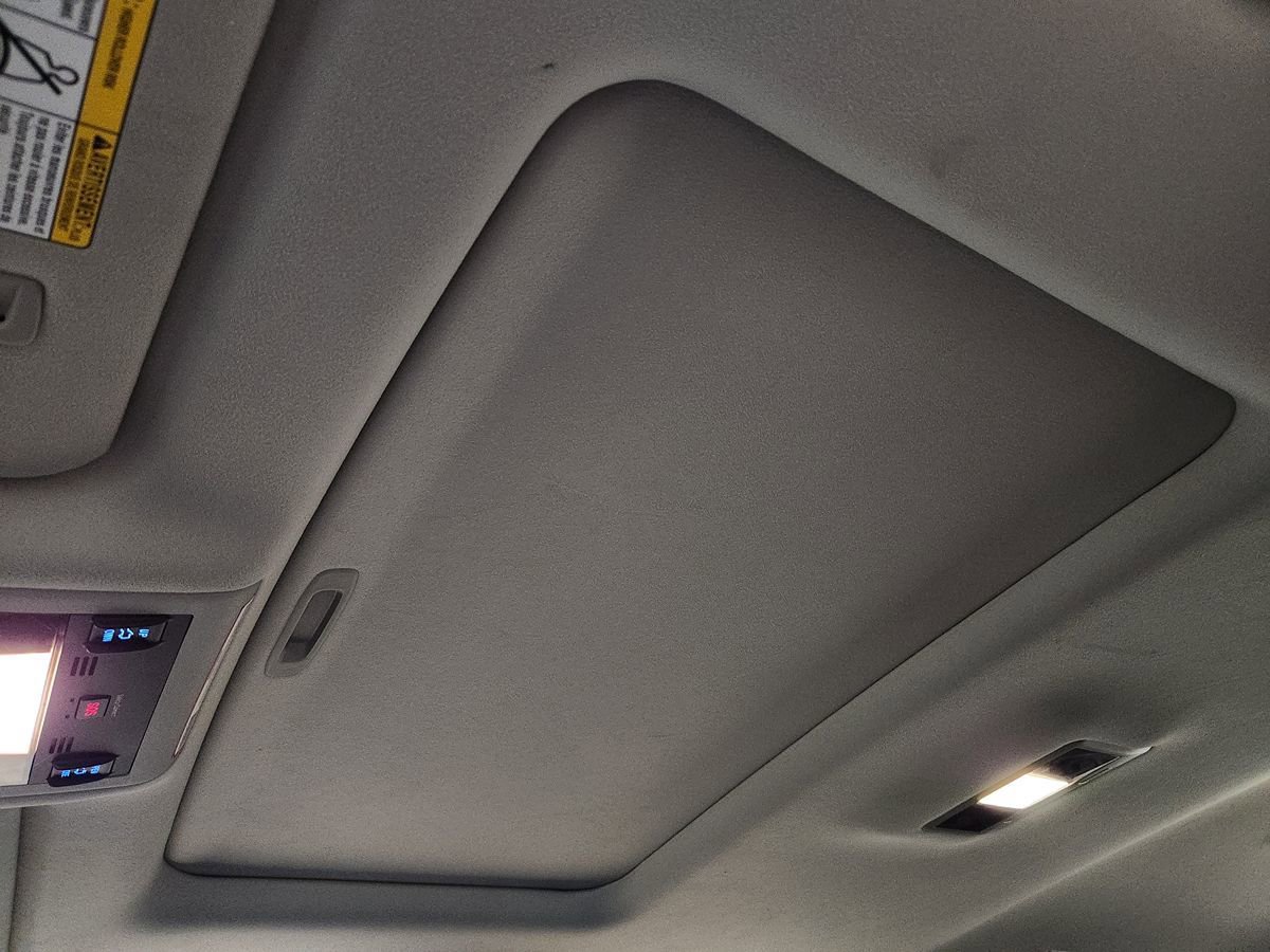 Used 2019 Toyota Land Cruiser image 45
