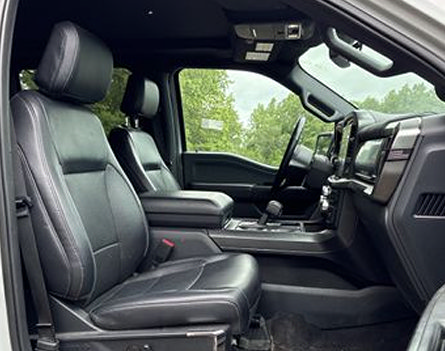 Used 2024 Ford F150 Lariat AWD/4WD image 10
