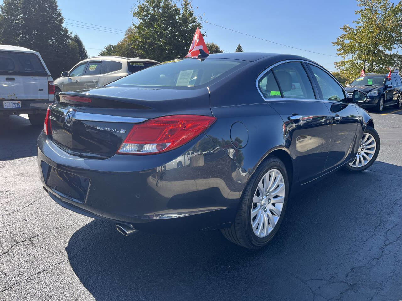 Used 2013 Buick Regal Premium image 7