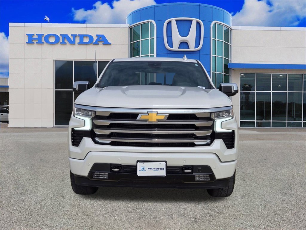 Used 2024 Chevrolet Silverado 1500 High Country w/ Technology Package image 8