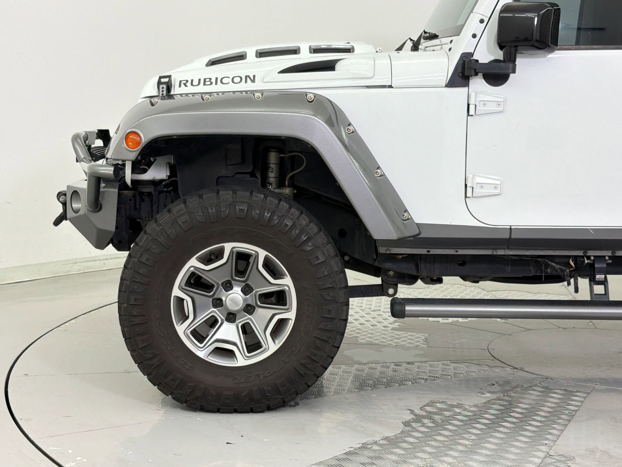 Used 2018 Jeep Wrangler Unlimited Rubicon w/ Connectivity Group AWD/4WD image 20